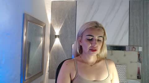 ashley__tylor online show from 10, 6, 2026