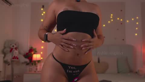 Snapshot of ashley_ospino chatting on 11, 6, 2026 Ashley online show from 11, 6, 2026