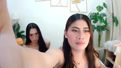 asianloreen24 online show from 22, 6, 2026