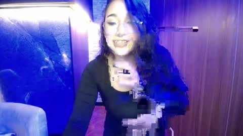 Snapshot of aura_cute_ chatting on 14, 4, 2026 aura_cute_ online show from 14, 4, 2026