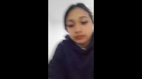 Snapshot of aura_cute_ chatting on 30, 4, 2026 aura_cute_ online show from 30, 4, 2026
