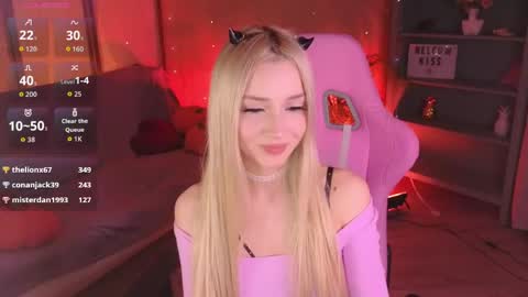 Aura online show from 27, 5, 2026