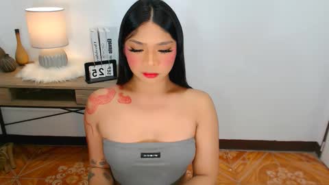 Ava online show from 27, 9, 2025