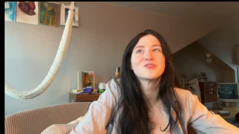 Snapshot of avallanchee chatting on 14, 5, 2026 avallanchee online show from 14, 5, 2026