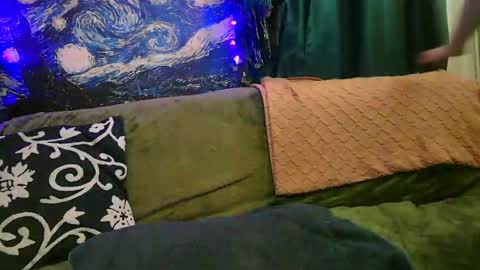 raven blue online show from 15, 6, 2026