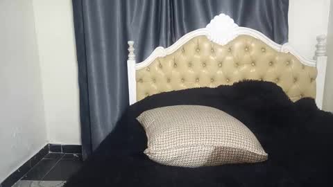 averygoodbadgirl online show from 5, 6, 2026