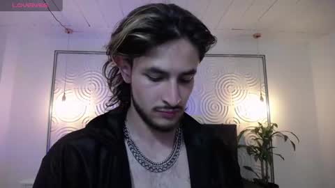 Axel  online show from 4, 7, 2026