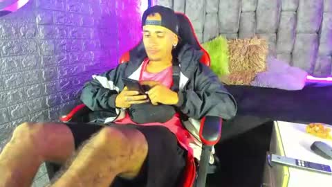 Axell Cross2 online show from 22, 6, 2026