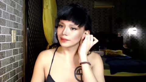 Snapshot of aymkyline chatting on 16, 5, 2026 aymkyline online show from 16, 5, 2026
