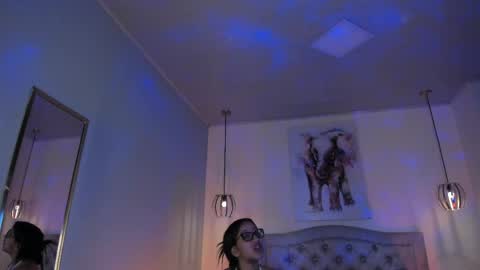 Ayshell online show from 8, 6, 2026