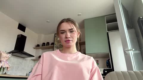Lily online show from 8, 6, 2026