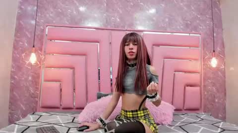 Niki  online show from 13, 6, 2026