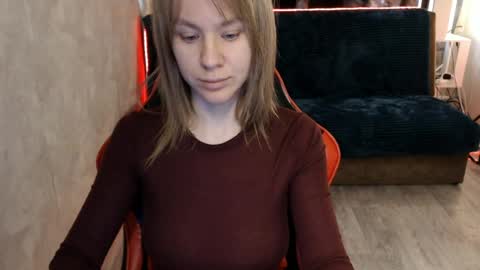 baby_kitte online show from 7, 6, 2026