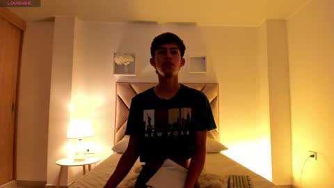 baby_noaht online show from 1, 6, 2026