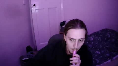 babyalmond online show from 30, 11, 2025