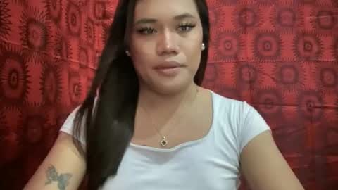 AMARA - FOLLOW ME AND THUMBS UP online show from 8, 6, 2026