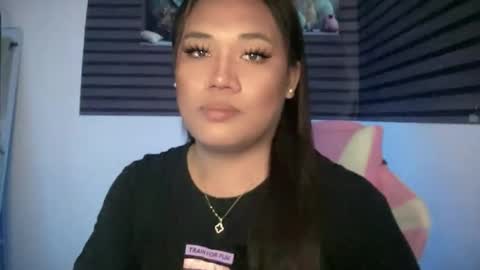 AMARA - FOLLOW ME AND THUMBS UP online show from 11, 6, 2026