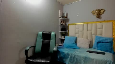 JUAN online show from 8, 6, 2026