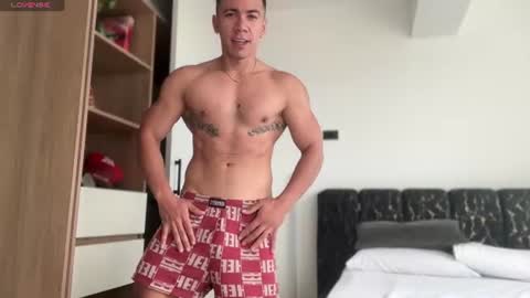 Bastian Independent Model online show from 21, 6, 2026