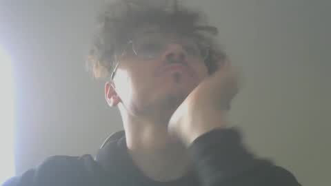 Snapshot of bastiiii94 chatting on 4, 1, 2025 Bastian online show from 4, 1, 2025