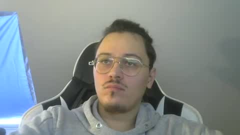 Snapshot of bastiiii94 chatting on 17, 1, 2025 Bastian online show from 17, 1, 2025