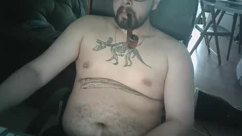 Snapshot of beartsmkr chatting on 12, 10, 2025 beartsmkr online show from 12, 10, 2025