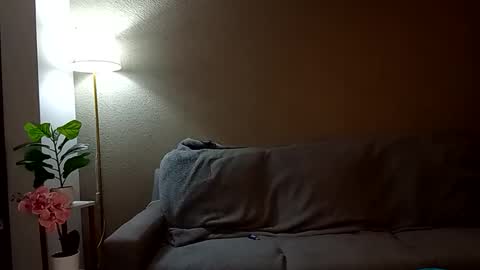 BECKY BOO  online show from 9, 6, 2026