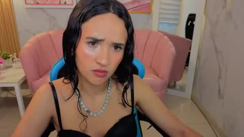 Bella online show from 10, 6, 2026