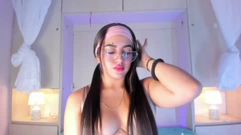  Bella  online show from 13, 6, 2026