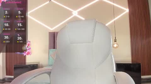 Bella Clair online show from 10, 6, 2026