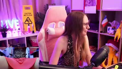 Alice online show from 7, 7, 2026