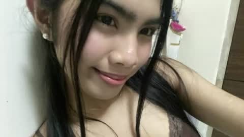 belle_davies online show from 16, 6, 2026