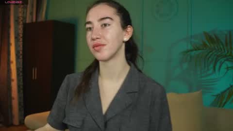 Bella online show from 21, 6, 2026