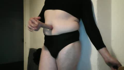 bellyfetish22 online show from 19, 6, 2026