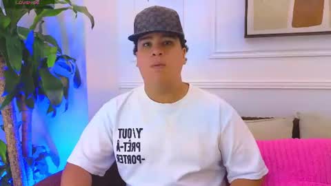 bennett_alejoo online show from 19, 6, 2026