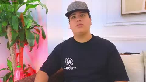 bennett_alejoo online show from 22, 6, 2026