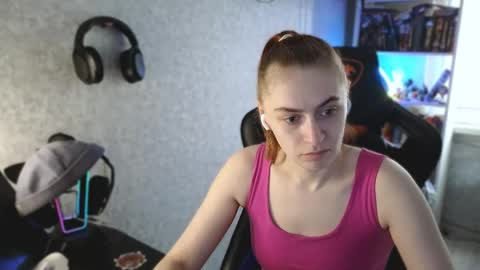 beverly_yay online show from 29, 4, 2026