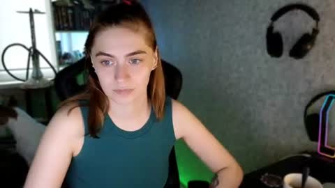 beverly_yay online show from 24, 6, 2026