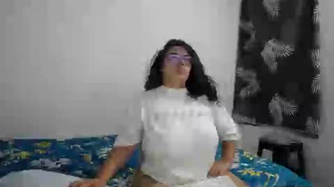 Bianca Tuesday to Sunday from 2am to 6am UTC-5 online show from 12, 6, 2026