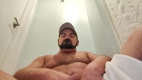 big_thick_bearded_daddy online show from 30, 10, 2025