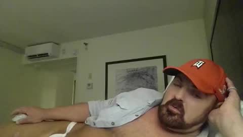 big_thick_bearded_daddy online show from 6, 1, 2026