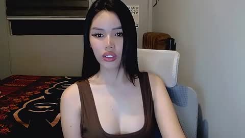 Mia online show from 7, 7, 2026