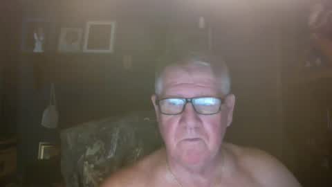 Snapshot of bigbeerdrinker1 chatting on 9, 11, 2025 bigbeerdrinker online show from 9, 11, 2025