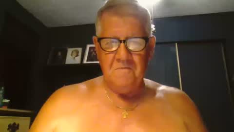 Snapshot of bigbeerdrinker1 chatting on 3, 7, 2026 bigbeerdrinker online show from 3, 7, 2026