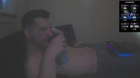 Jon - Im Straight online show from 4, 6, 2026