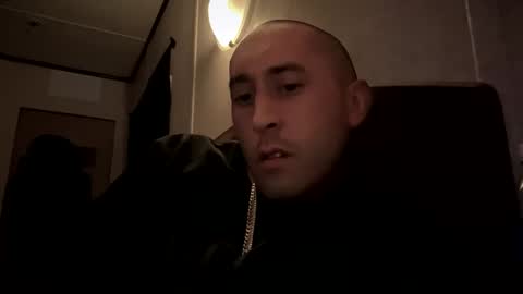 Snapshot of bigthingspoppin69 chatting on 5, 1, 2025 bigthingspoppin69 online show from 5, 1, 2025