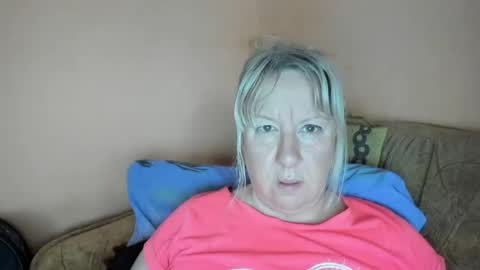 Nicole online show from 17, 6, 2026