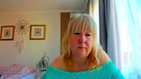 Nicole online show from 18, 6, 2026