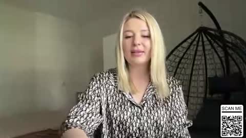 blondie_xoxoxo online show from 17, 6, 2026