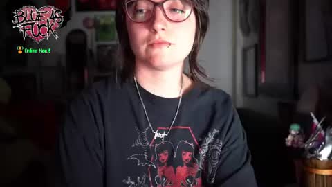 Blue online show from 12, 6, 2026